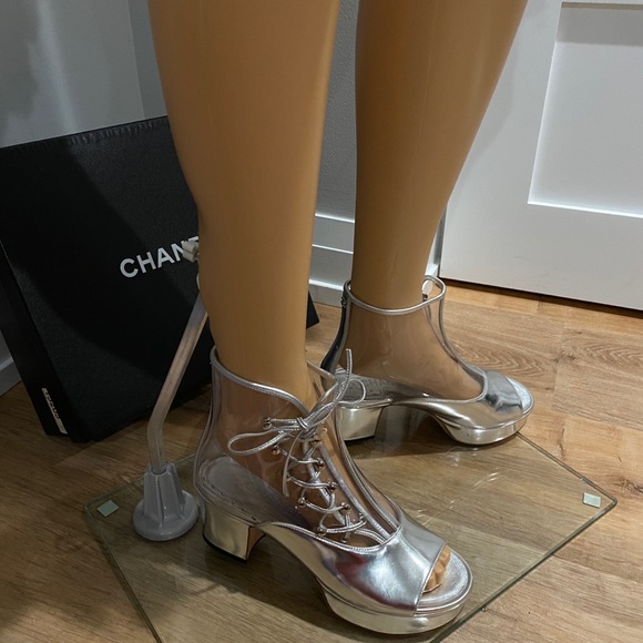 Chanel open boots.size 37. - Picture 2 of 10